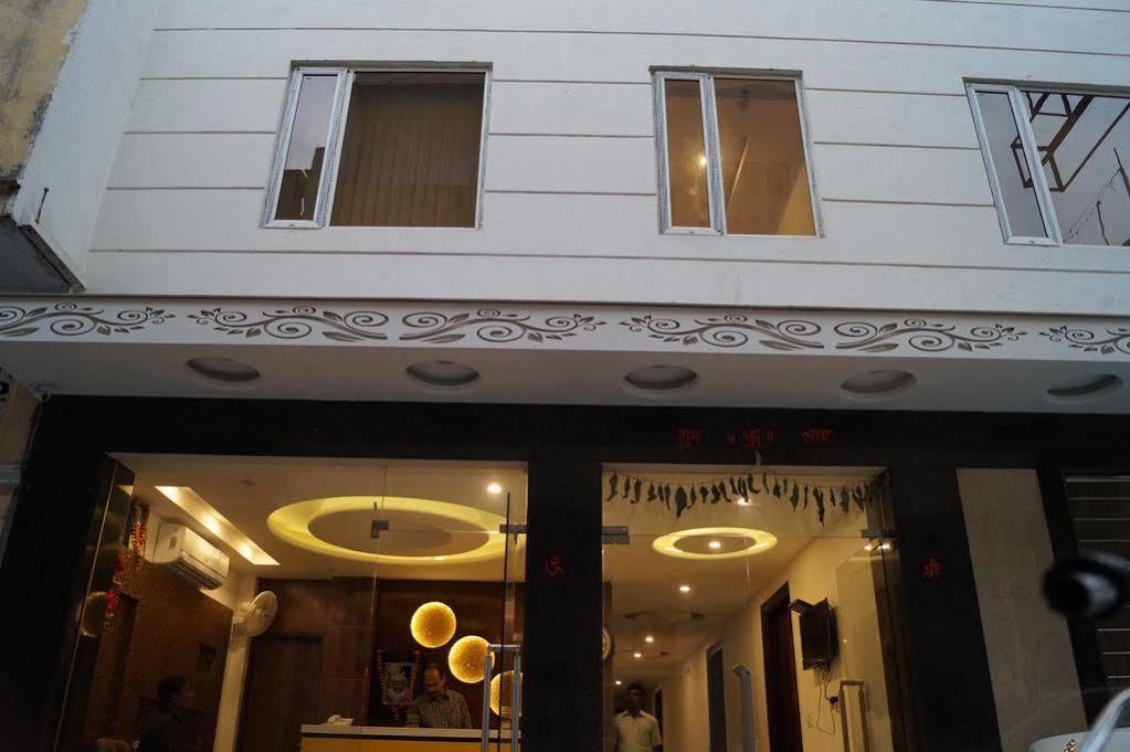 Omega Residency Hotel Nova Deli Exterior foto