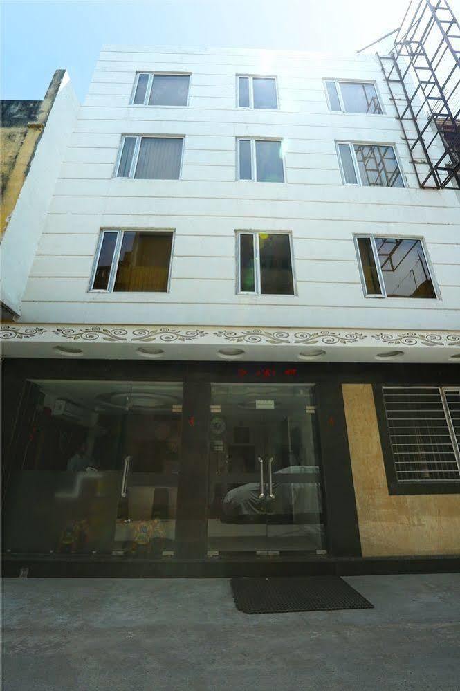 Omega Residency Hotel Nova Deli Exterior foto