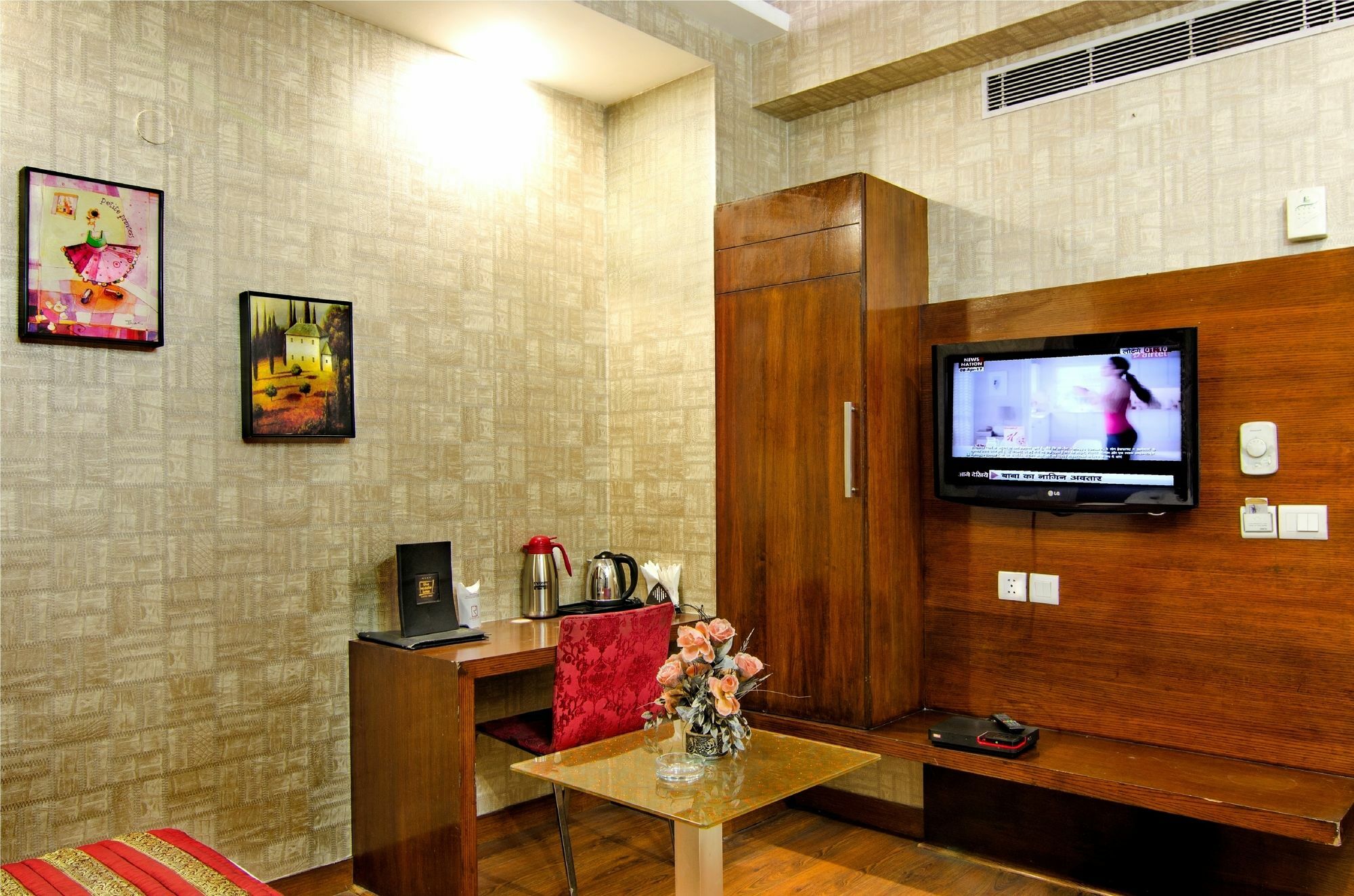 Omega Residency Hotel Nova Deli Exterior foto